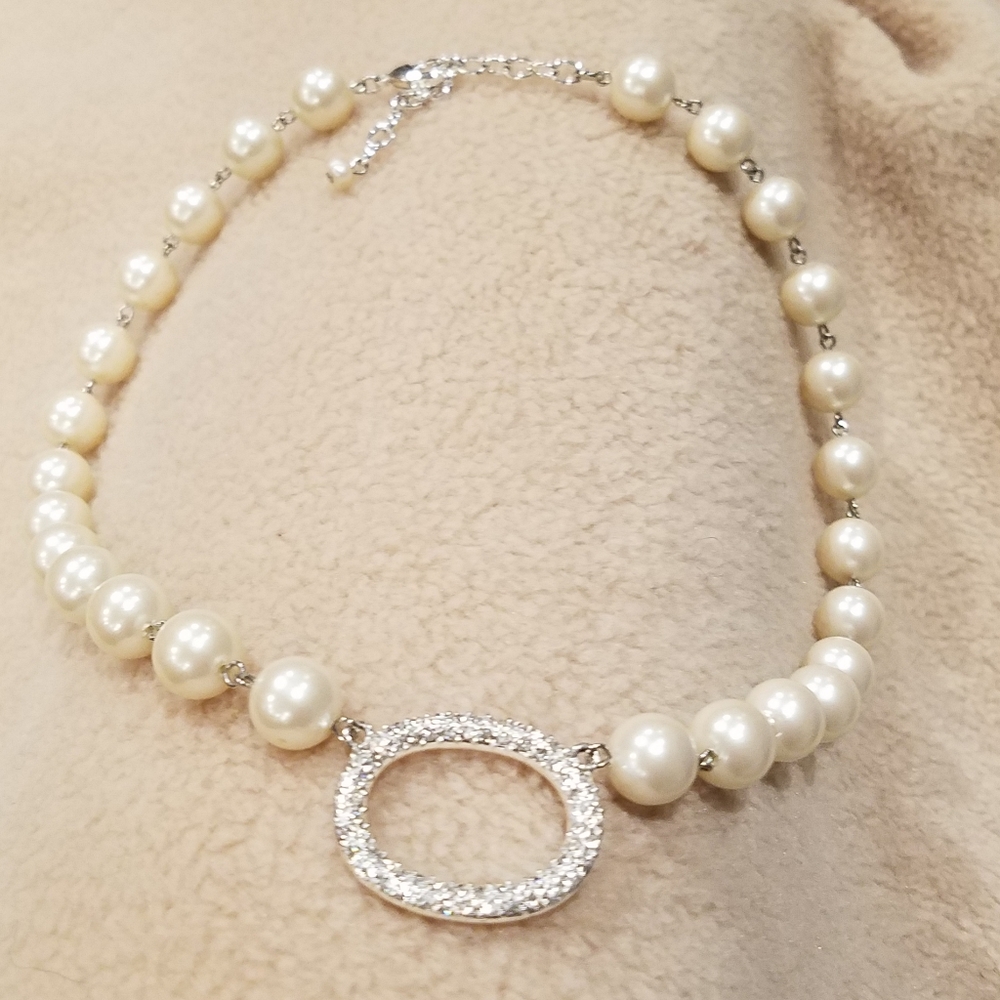 Pearl and rhinestone necklace